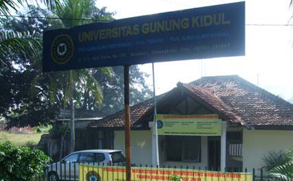 Universitas Gunung Kidul (UGK) Yogyakarta